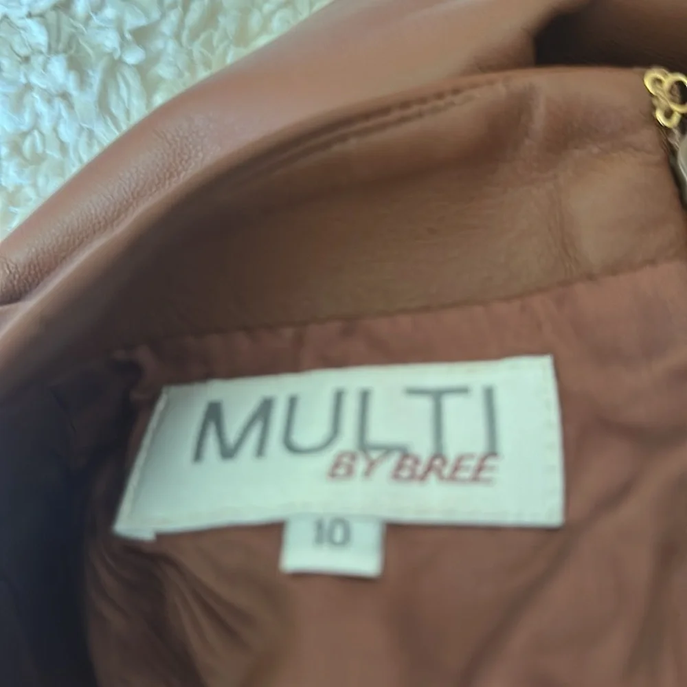 MULTI by Bree
